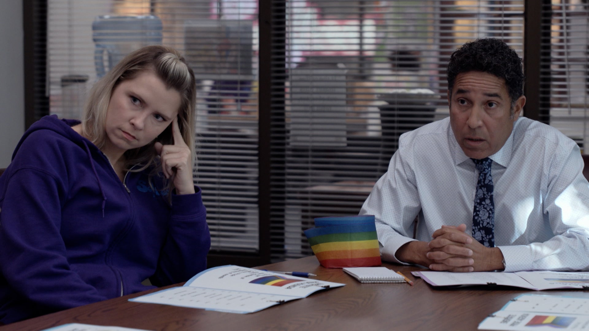 ذا بيبر الموسم 1 الحلقة 5 تنبيه احتيال!