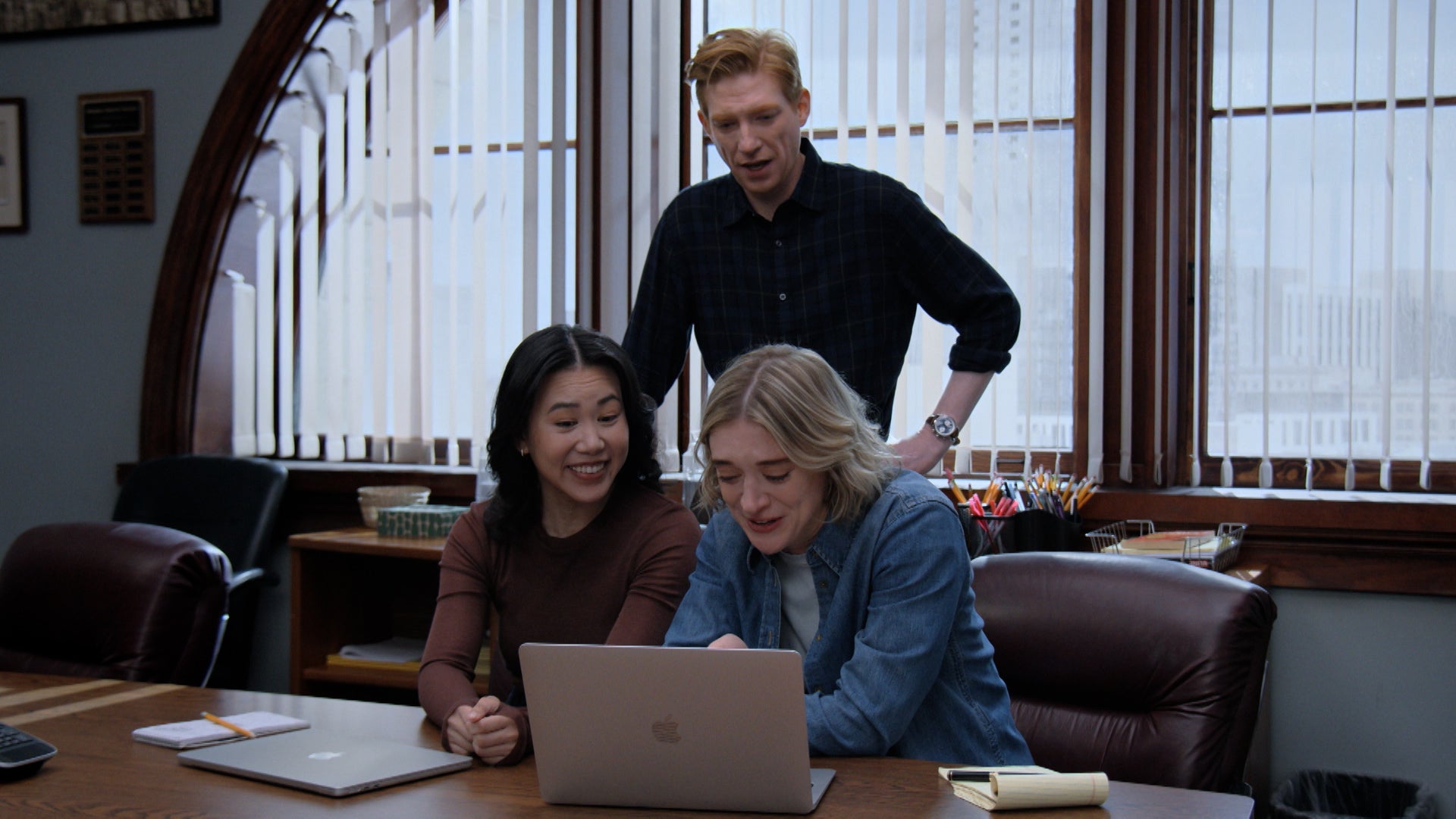 ذا بيبر الموسم 1 الحلقة 8 الكنيسة والولاية