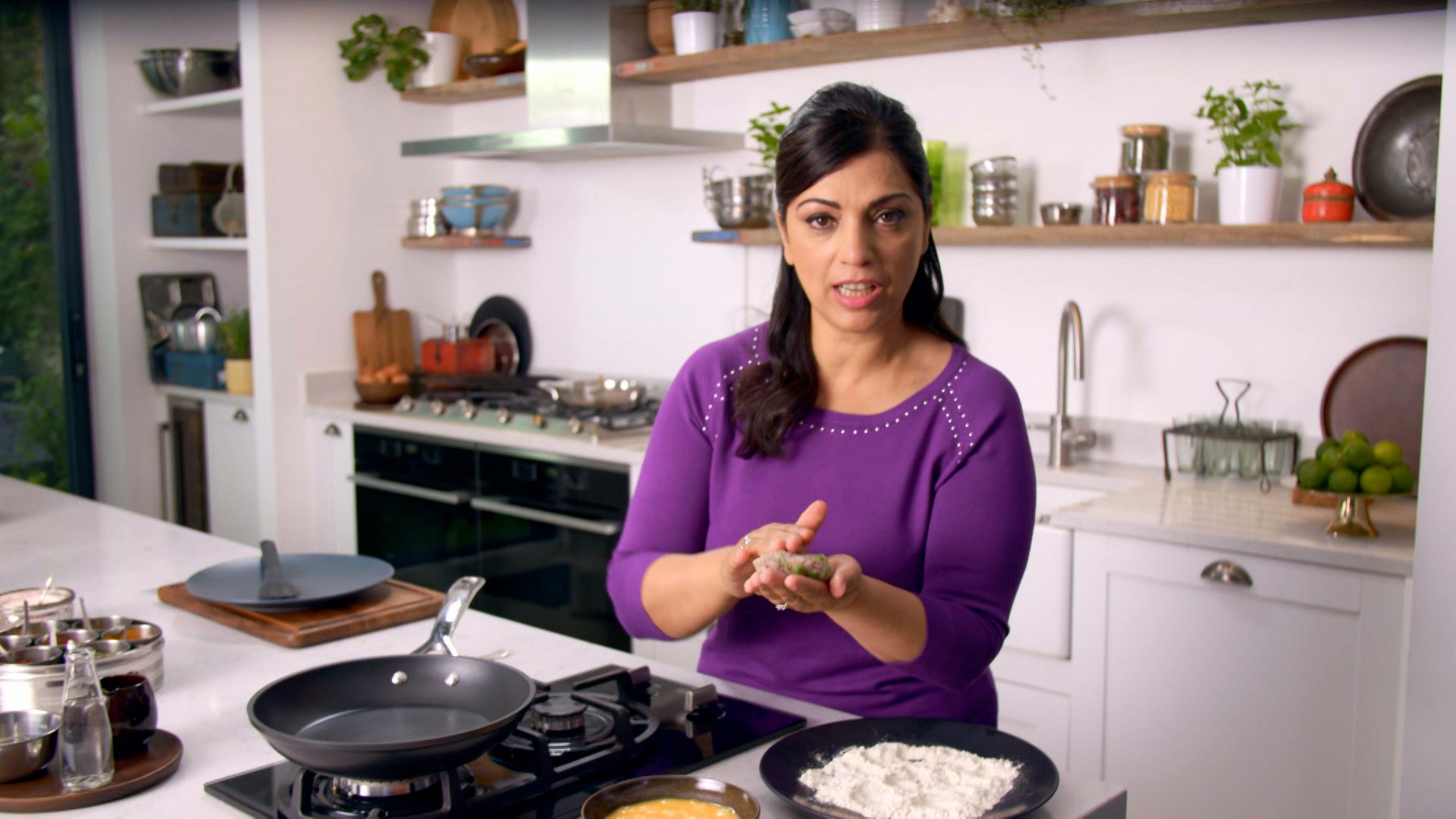 Parveen's Indian Kitchen Season 1 Episode 8 Bombay Potato Cakes With A Spicy Chutney