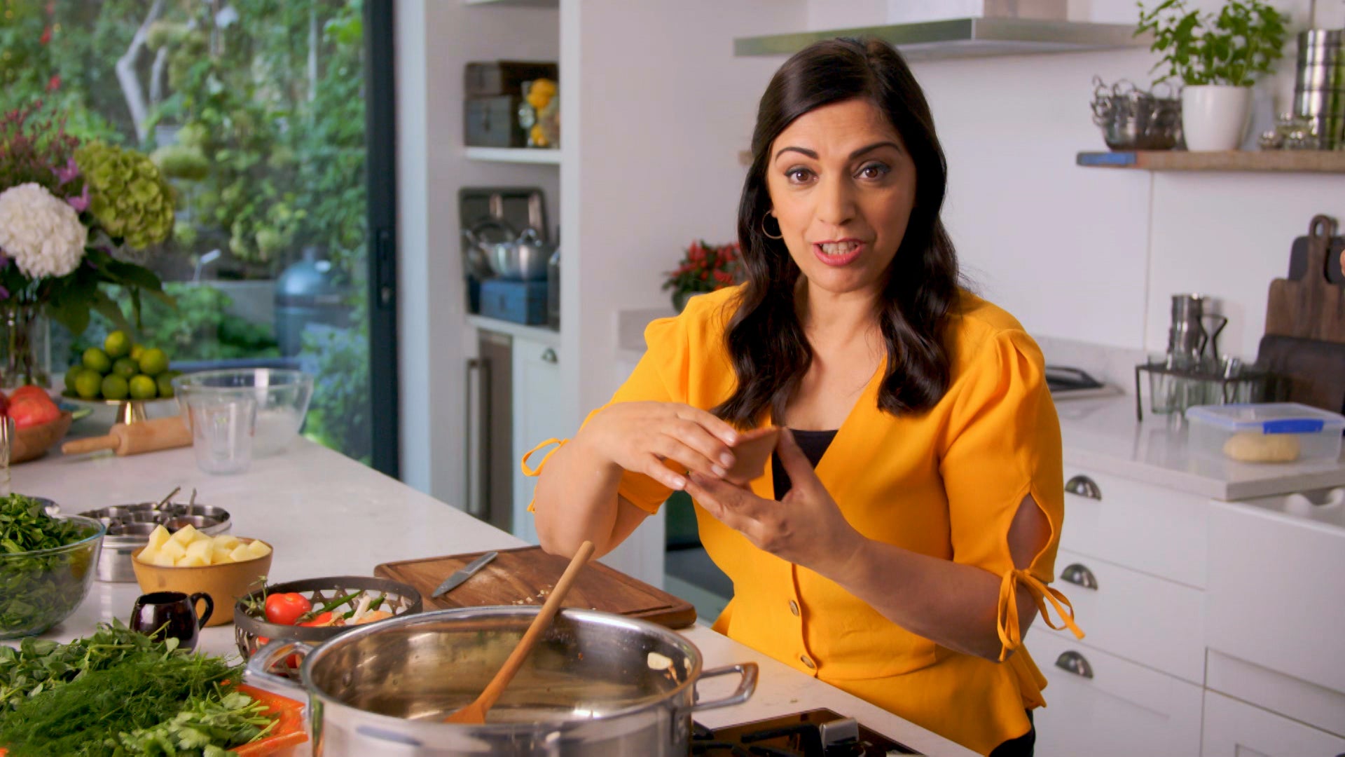 Parveen's Indian Kitchen Season 1 Episode 10 Scrambled Eggs And Chai