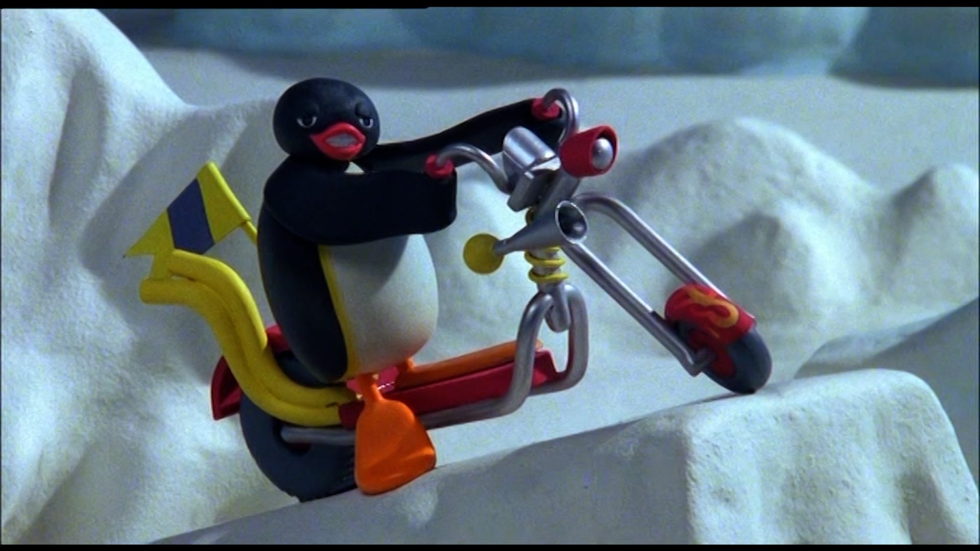 ذا بينغو شو الموسم 1 الحلقة 6 بينغو آند ذا نيو سكوتر / بينغو آند ذا بوكس