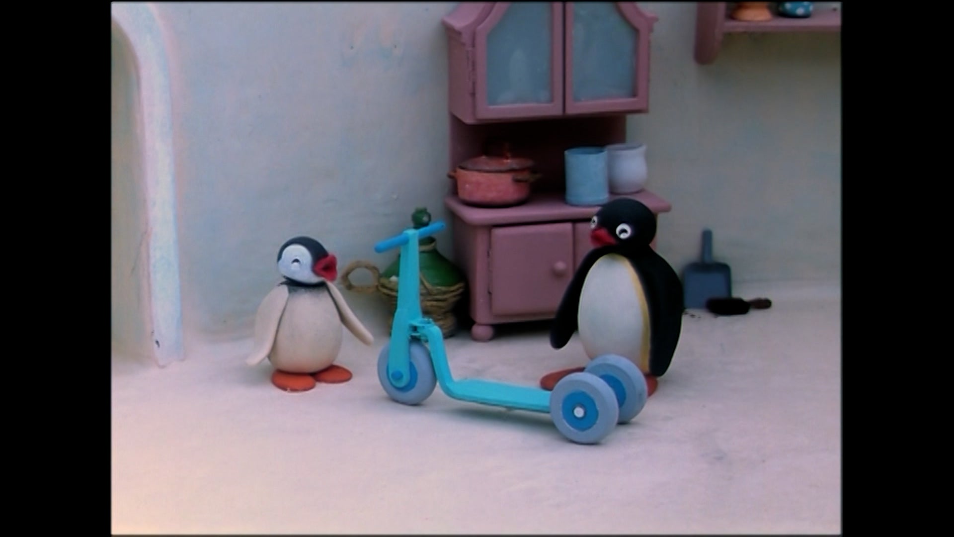 ذا بينغو شو الموسم 1 الحلقة 73 بينجو أند ذا غيفت / بينجو بيلدز إي سنومان