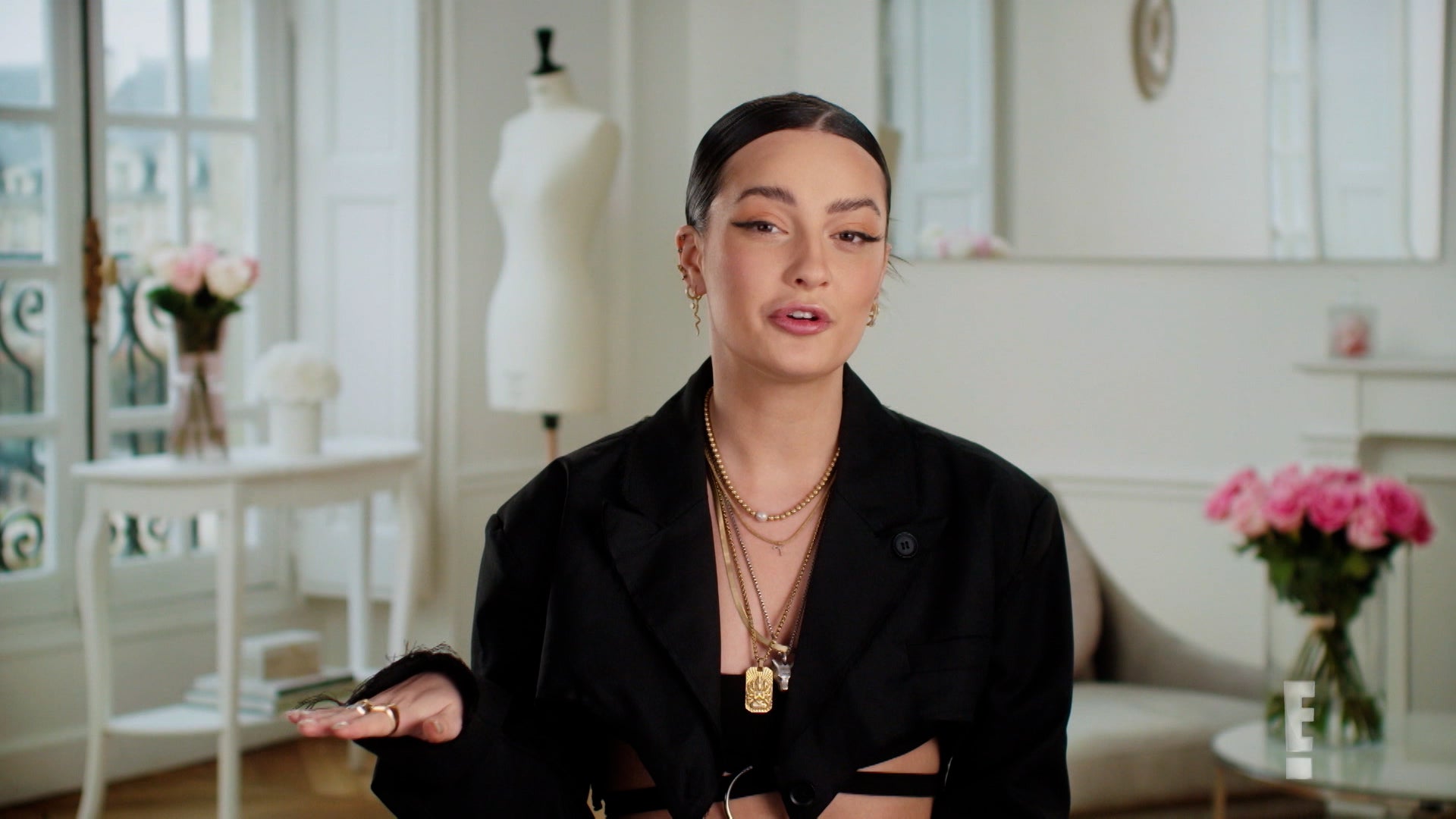 Real Girlfriends in Paris Season 1 Episode 5 On Thin Ice