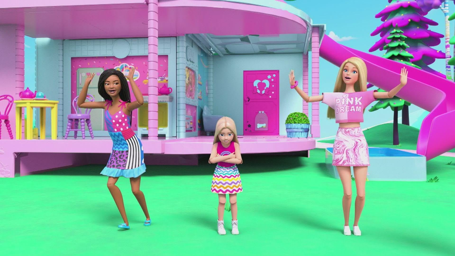 Barbie Dream Squad, Troop Rainbow Season 1 Episode 1 Barbie & Barbie Save The Extra Mini Minis