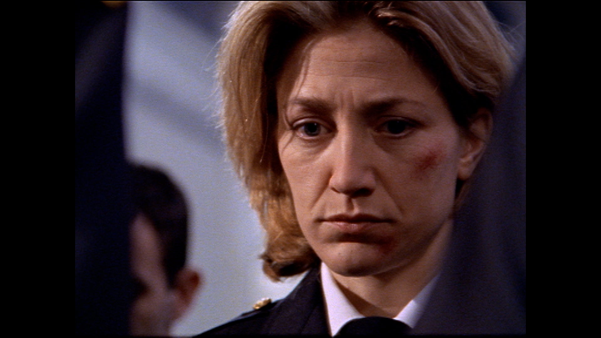 Oz Season 2 Episode 1 The Tip