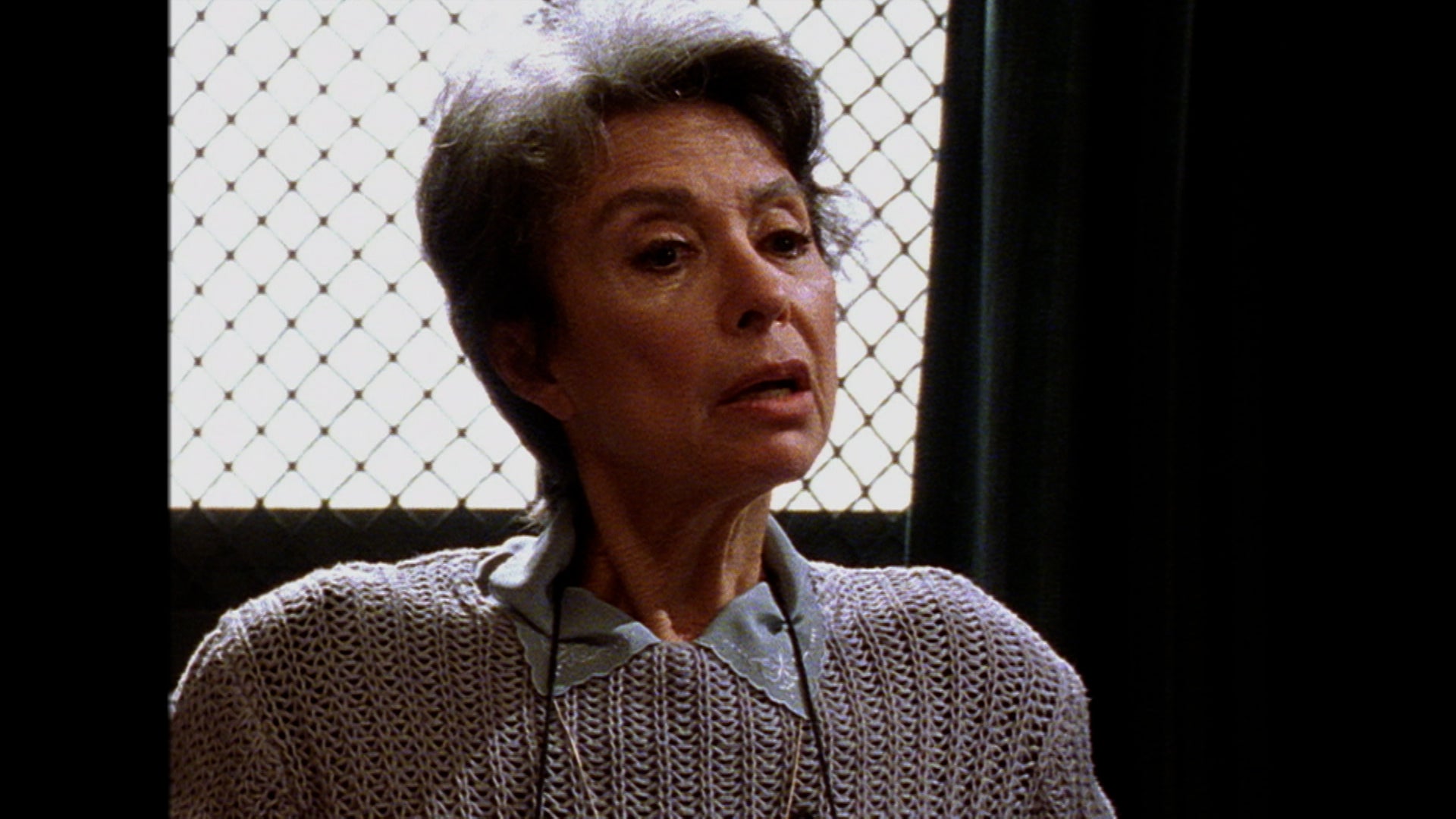 Oz Season 6 Episode 4 A Failure to Communicate