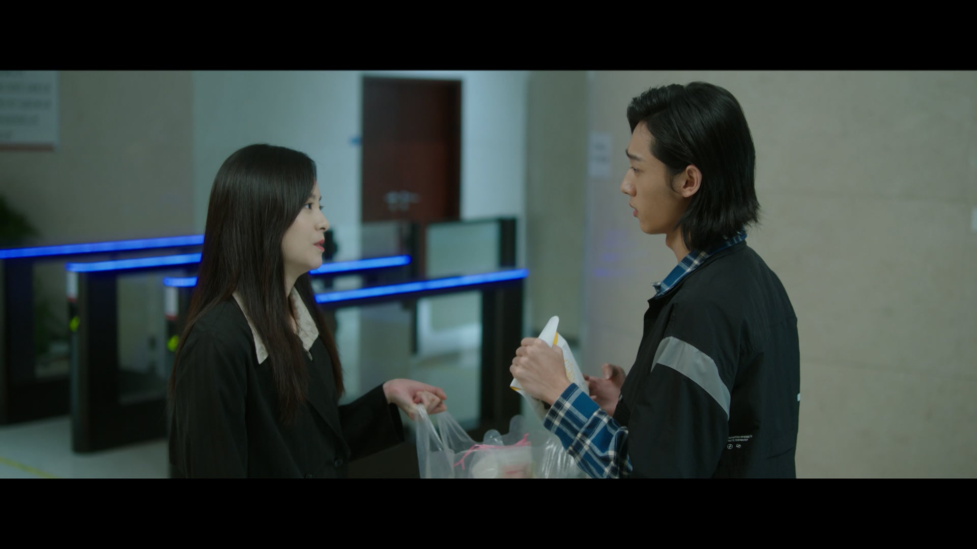 Crush Season 1 Episode 17 Episode 17