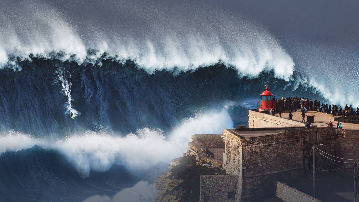 100 Foot Wave
